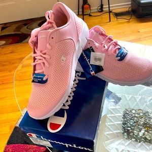 Women’s sneakers